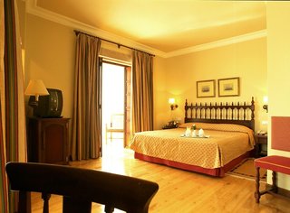 Parador De Ferrol,Fene>>A Coruña,3 star