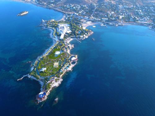Grand Resort Lagonissi,Attica>>Athens,5 star