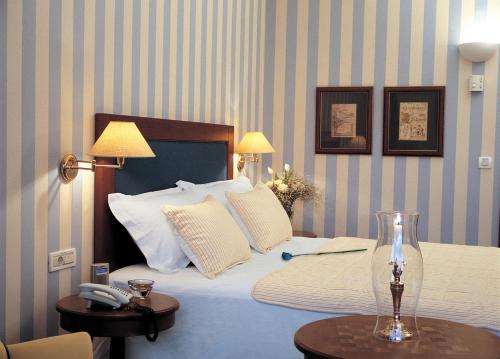 Grand Resort Lagonissi,Attica>>Athens,5 star