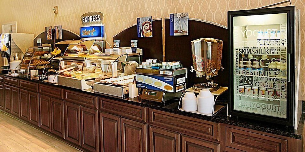 holiday inn express hotel and suites bossier city northeast