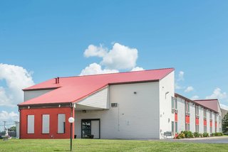 super 8 by wyndham ofallon mo st louis area