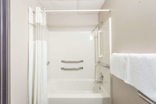 super 8 by wyndham ofallon mo st louis area