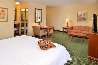 Hampton Inn & Suites St. Louis-Edwardsville,Edwardsville>>Collinsville,3 star