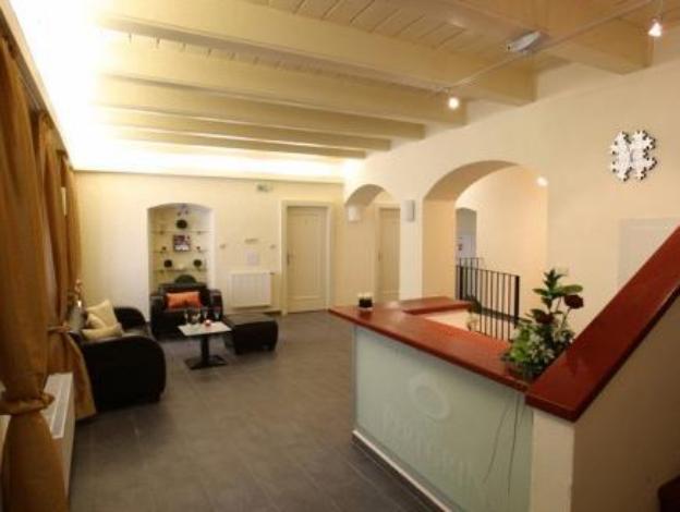 hotel peregrin