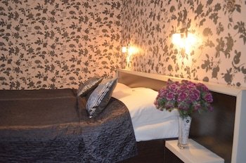 Hotel Peregrin,Cesky Krumlov>>Ceske Budejovice,3 star