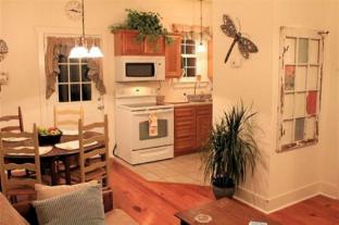 Carroll House Cottages,Bay St Louis>>Bay Saint Louis,3 star