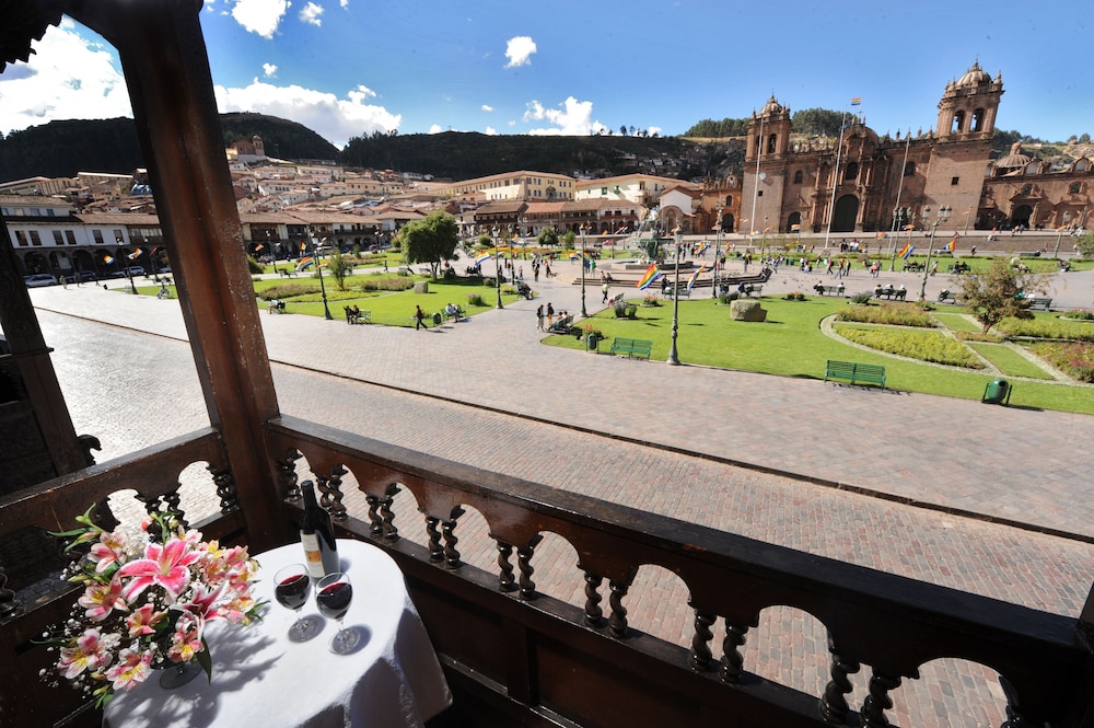 el virrey boutique hostal