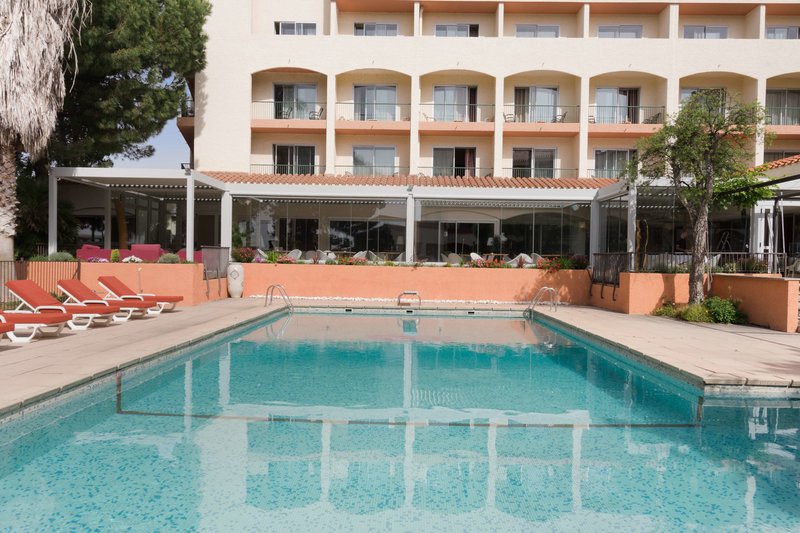 holiday inn perpignan by ihg