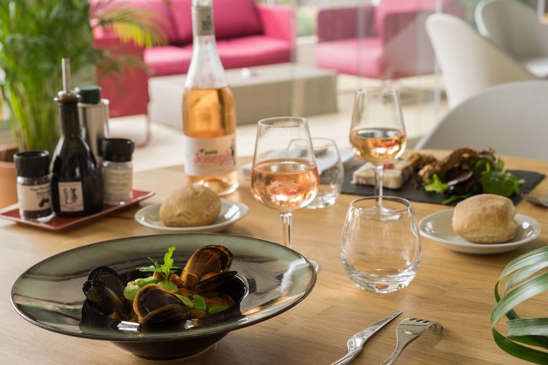 holiday inn perpignan by ihg