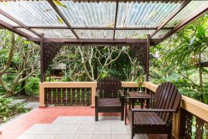 The Fair House Beach Resort & Hotel,Near Phetch Buncha Thai Boxing Stadium,4 star