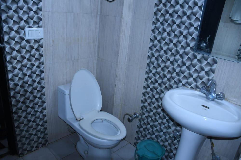 hotel vivek inn katra