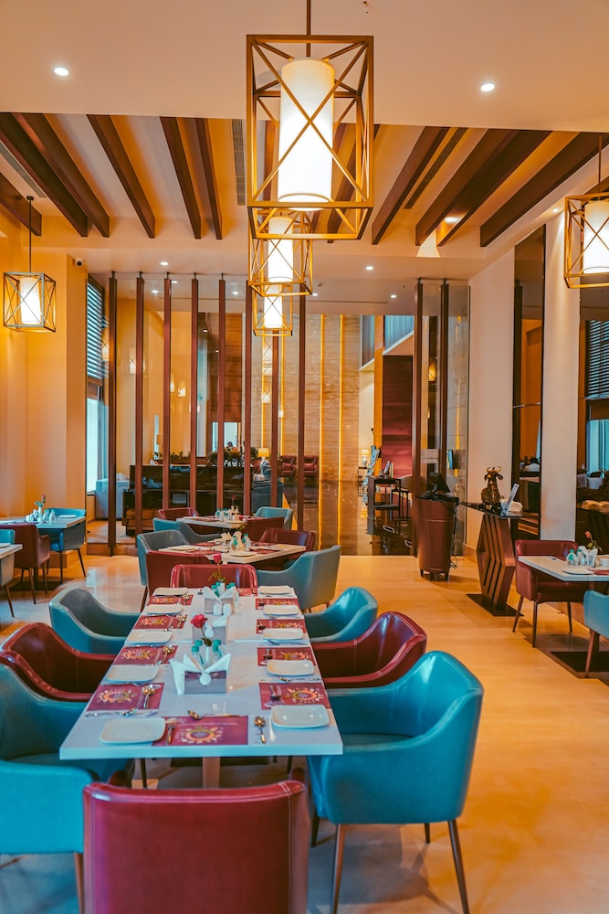 hotel avinash international