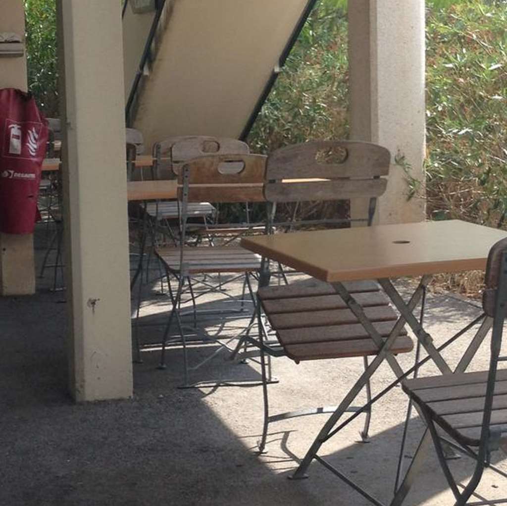 premiere classe salon de provence