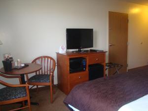 Super 8 By Wyndham Sainte Agathe Des Monts,Quebec>>Montreal,2.5 star