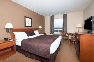 Super 8 By Wyndham Sainte Agathe Des Monts,Quebec>>Montreal,2.5 star