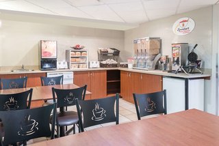 super 8 by wyndham sainte agathe des monts