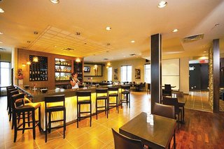 imperia hotel and suites