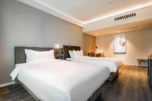 hanting premium hotel yanan pagoda mountain
