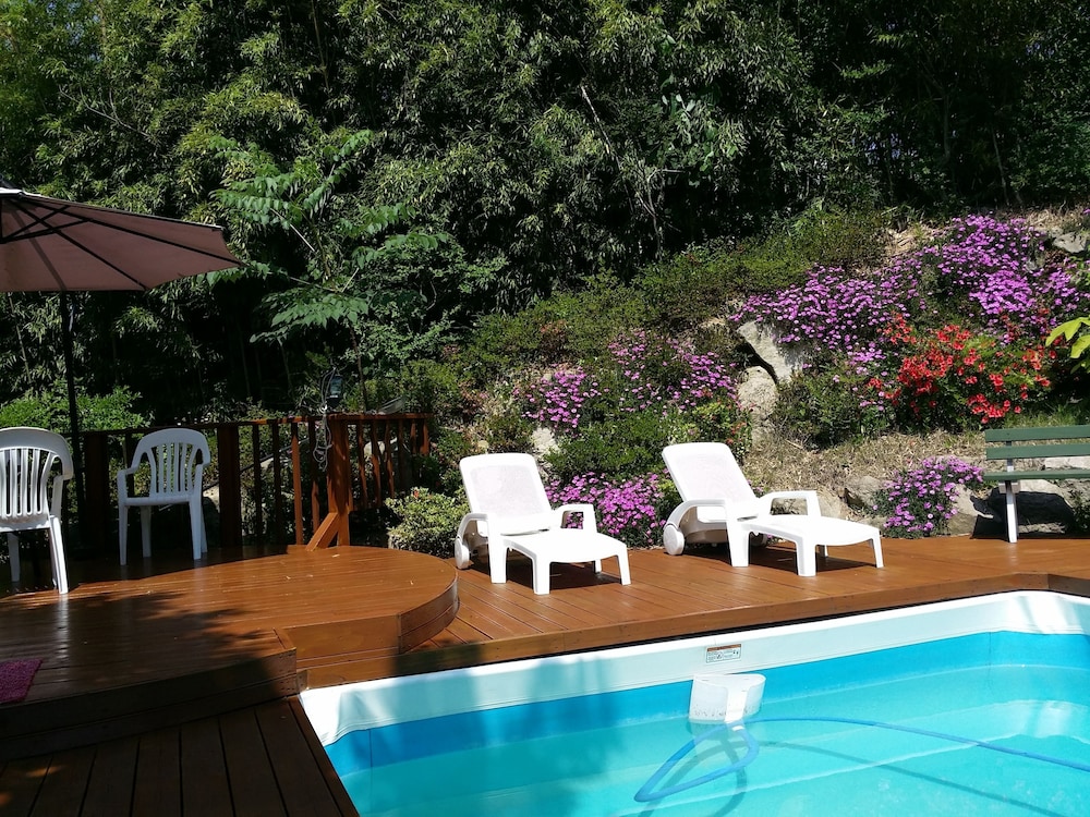 bellus rose pension hotel