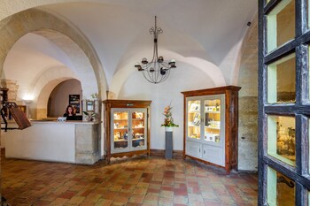 garrigae abbaye de sainte croix