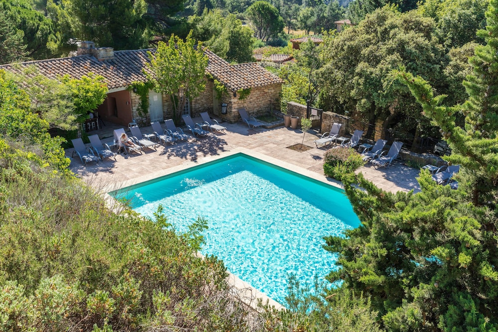 garrigae abbaye de sainte croix