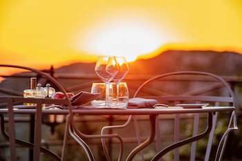 garrigae abbaye de sainte croix