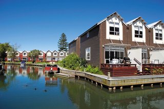 Ramada Resort By Wyndham Rotorua Marama,Rotorua>>Mourea,4 star