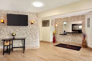 hawthorn extended stay by wyndham saint robert