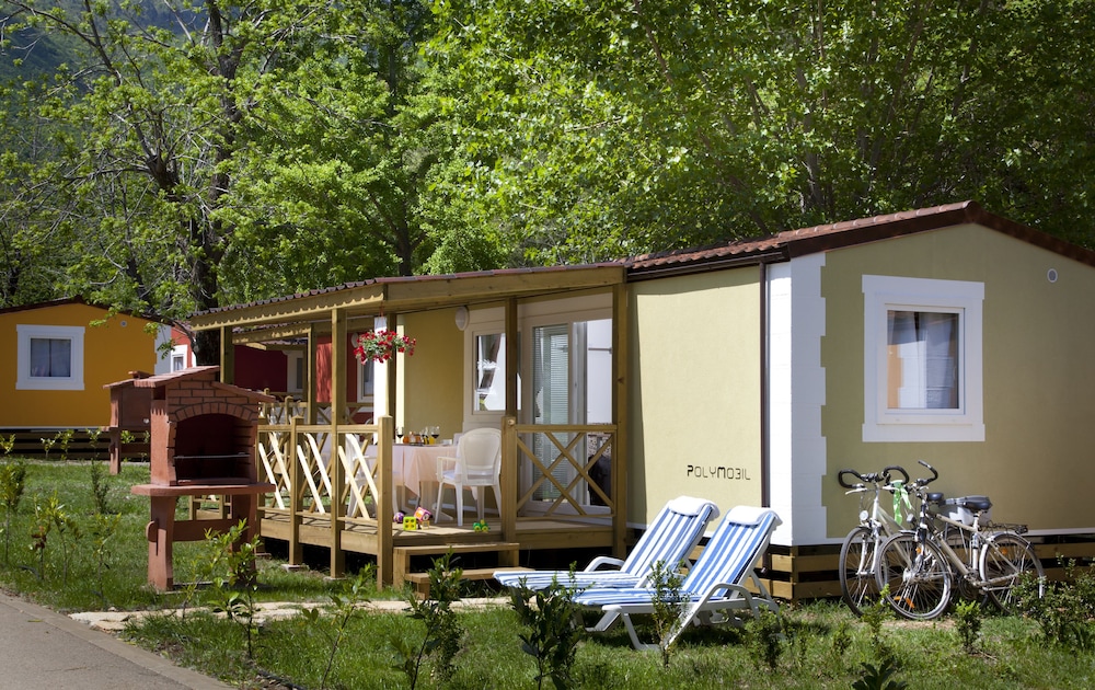 smart selection holiday resort medveja