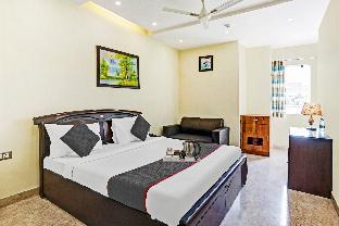 super townhouse prakash continental near netaji subhash place metro station