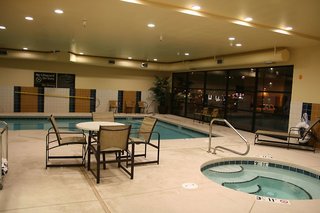 hampton inn and suites pueblo north