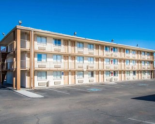 Pueblo Inn,Pueblo>>Colorado Springs,2 star