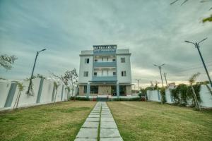 hotel paramount udaipur