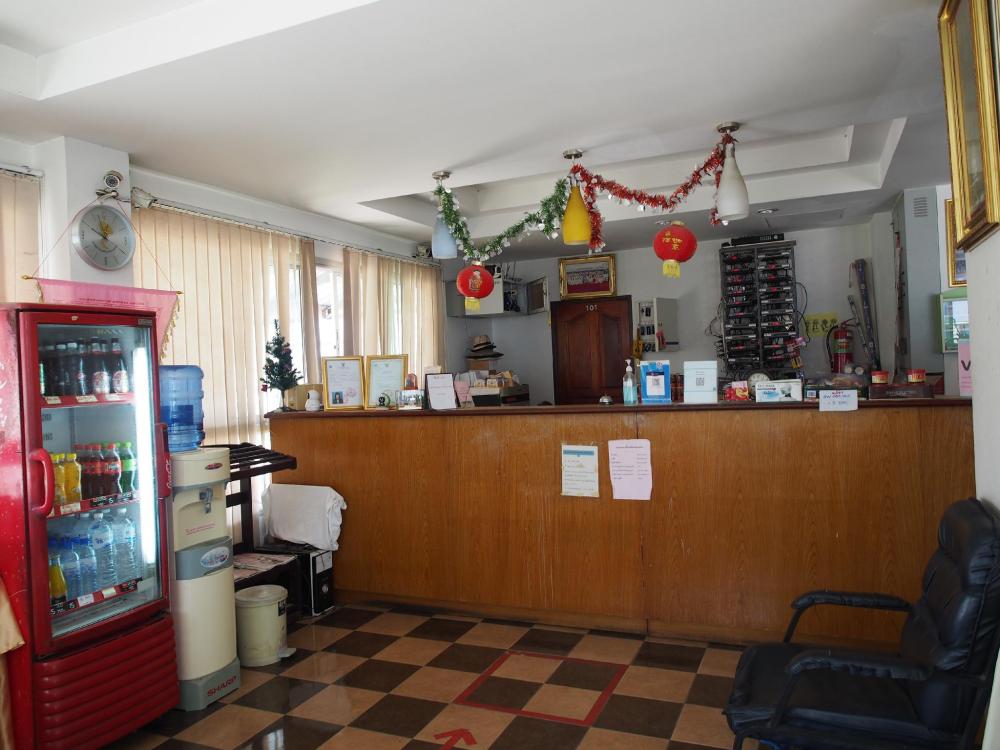 phetsuwan hotel
