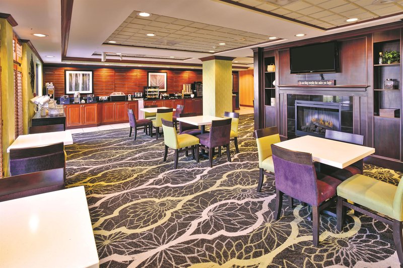 holiday inn express coventry s west warwick area