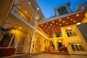 maharishi ayurveda boutique wellness retreat