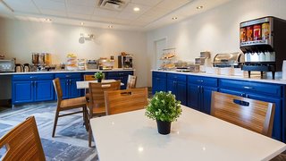Best Western Plus Newport News Inn & Suites,Norfolk>>Newport News,3 star