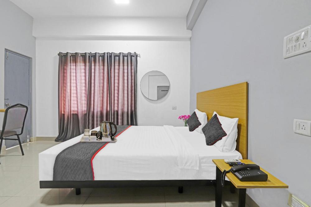 townhouse hotel white orchid inn