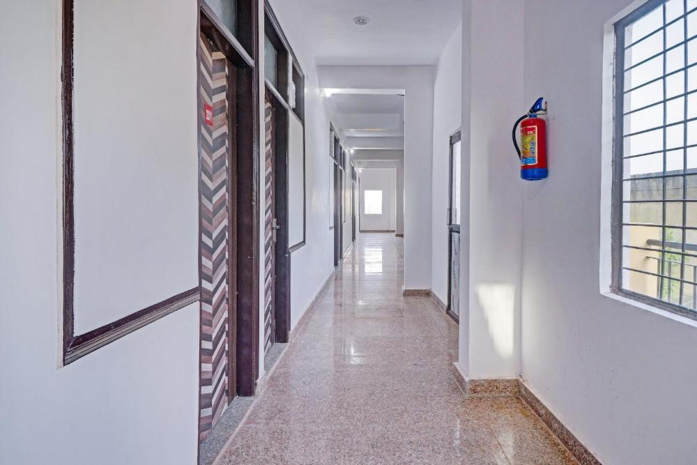 spot on hotel blue ray