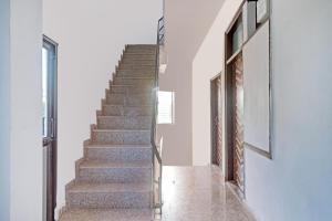 spot on hotel blue ray