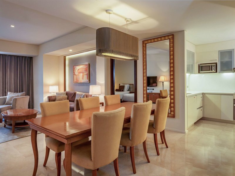 joy nostalg hotel and suites manila