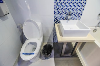 hotel dreamworld araneta cubao