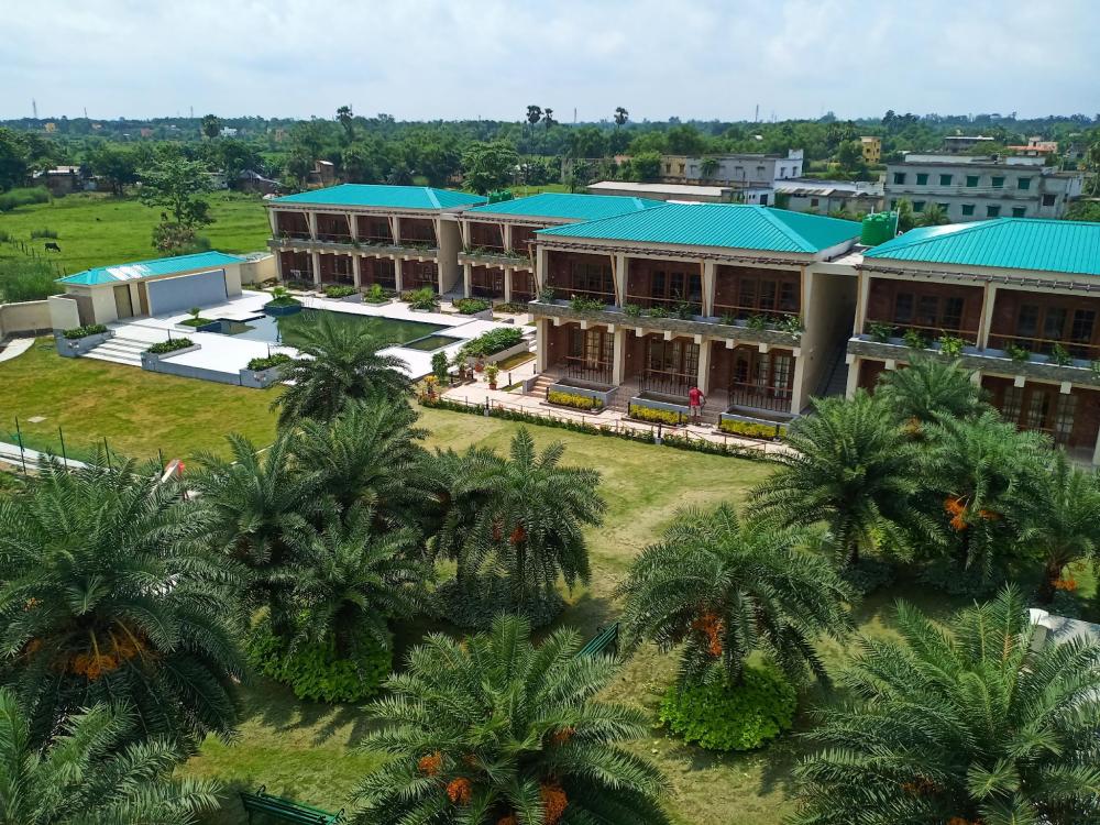 the creek boutique resort and spa