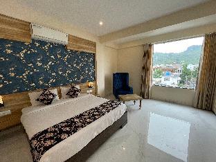 Hotel The Celebration By Amod,Rama>>Udaipur,3 star