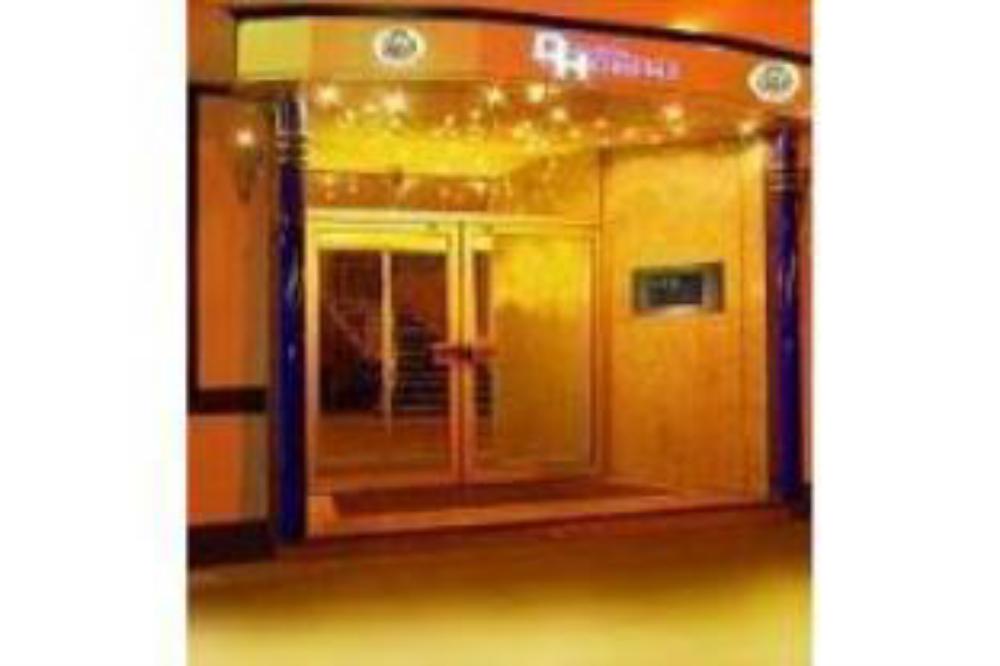 city hotel by celina