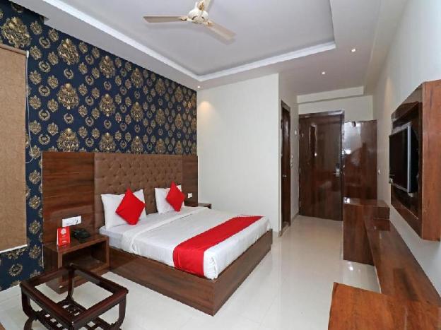 Hotel The Vegas,New Delhi>>Delhi,4 star