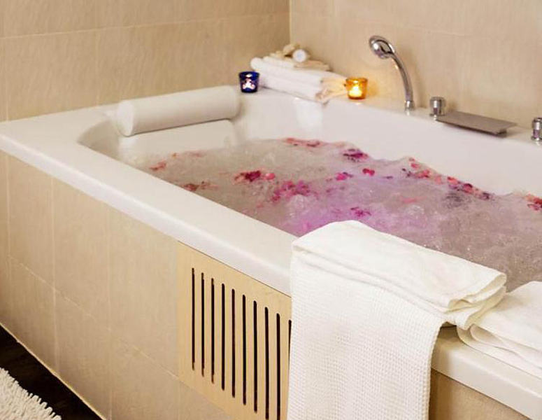 intimate hotel pattaya