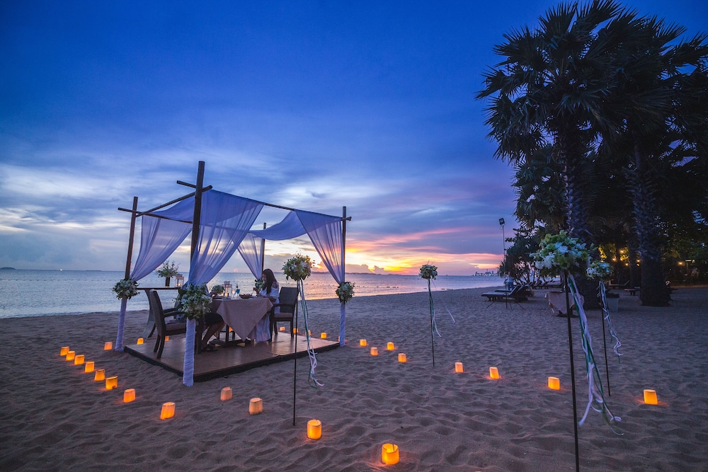 ravindra beach resort and spa