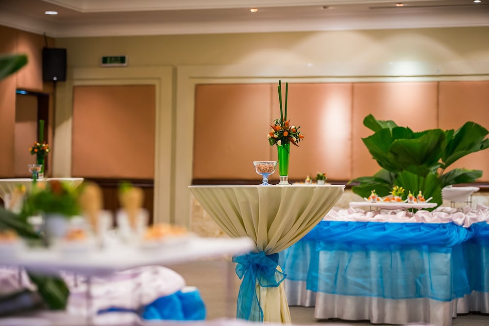 ravindra beach resort and spa