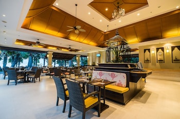 ravindra beach resort and spa